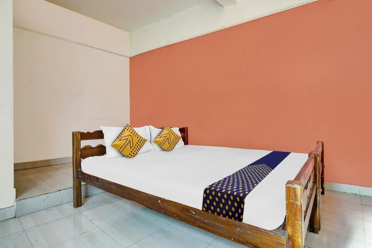 Hotel Spot On Aiwa Residency Muttam  3*, Muttam (Ernakulam)